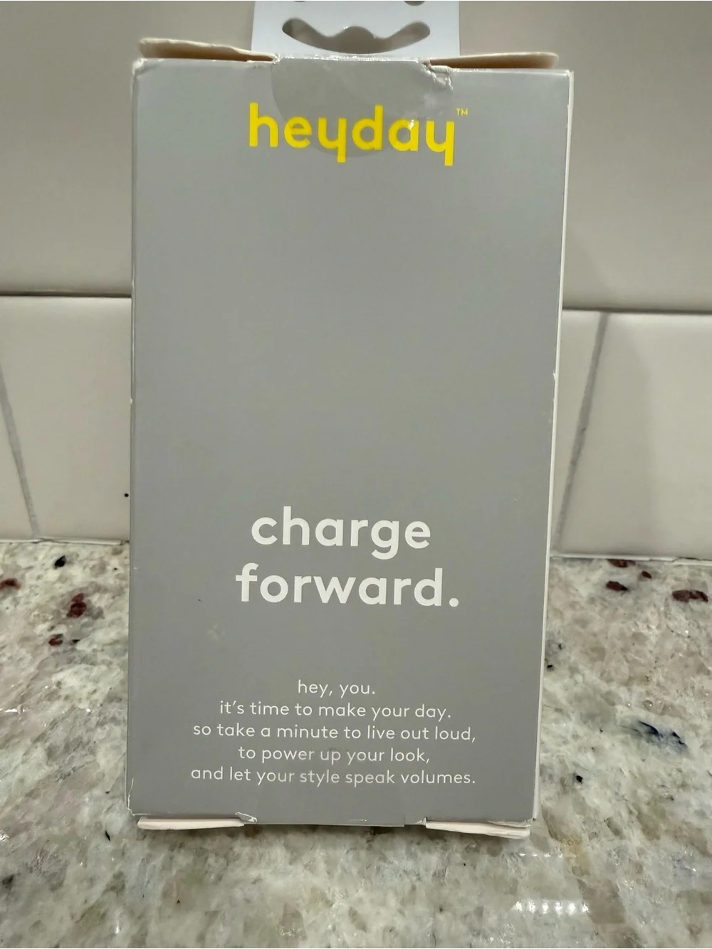 heyday Gray 4000mAh Power Bank with LED Power Level Display NIB